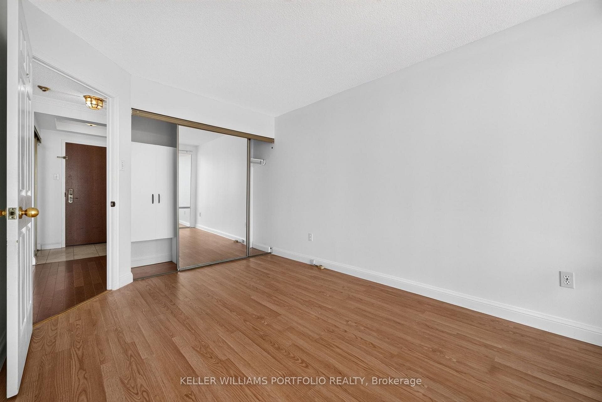 24 Hanover Road Unit 1008 photo 25