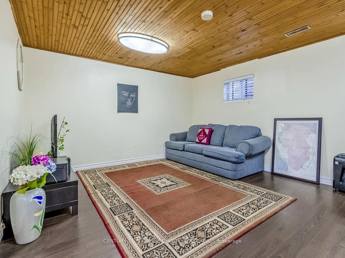 3152 Candela Drive photo 21