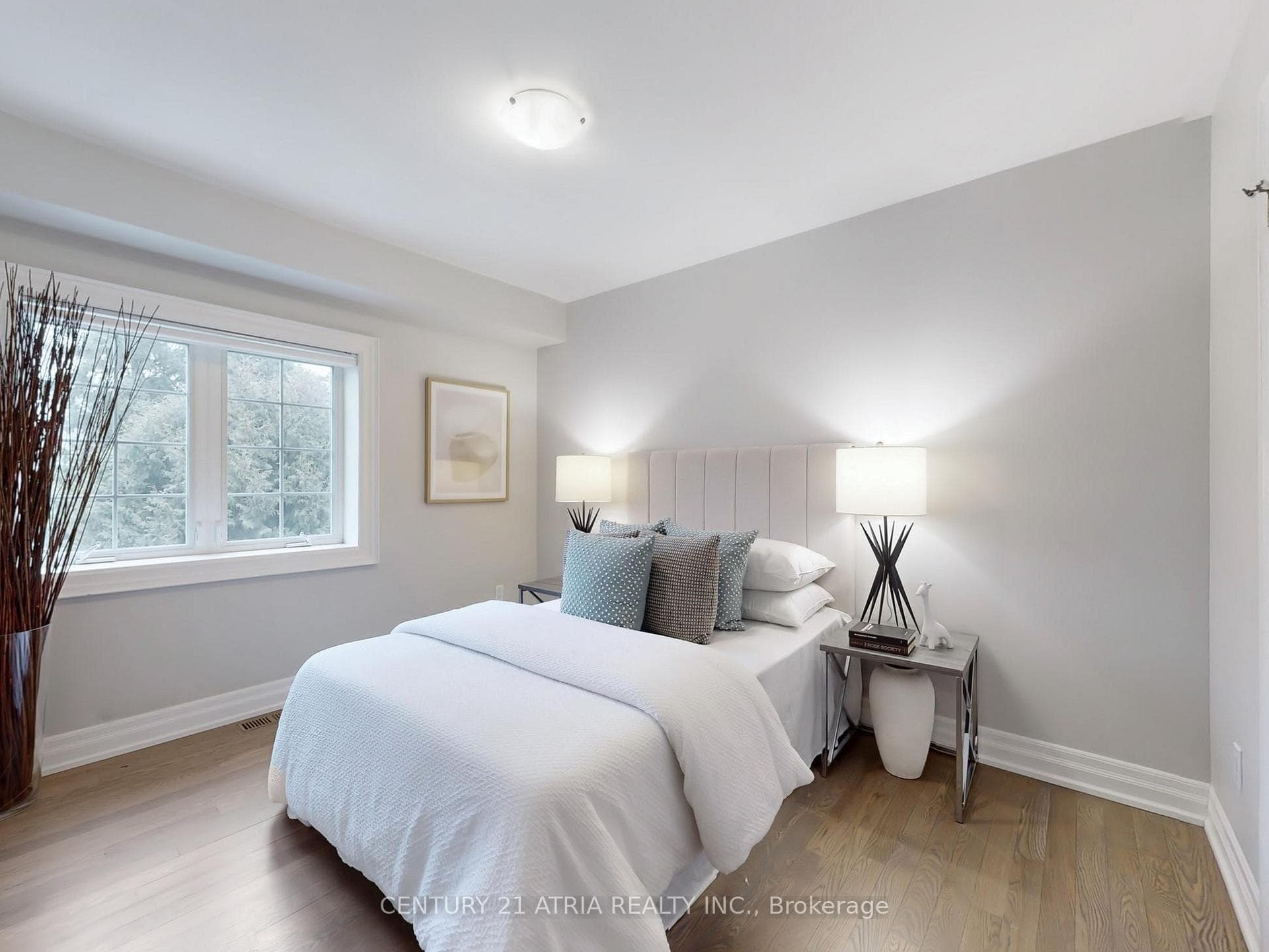 207 Fairlawn Avenue photo 20