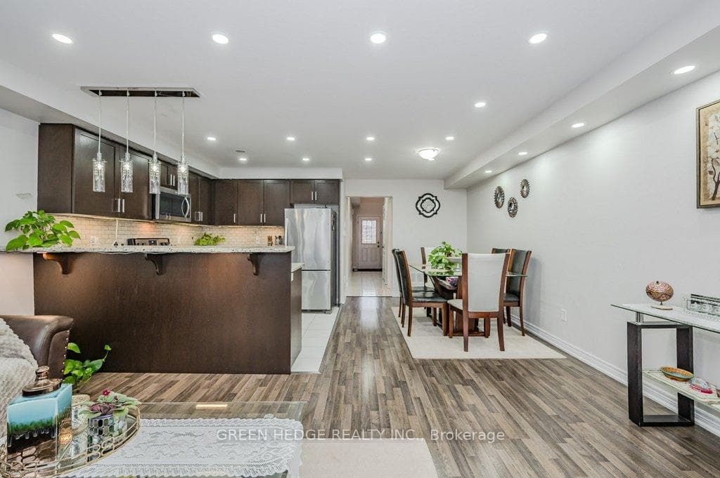 79 Pettitt Drive photo 13