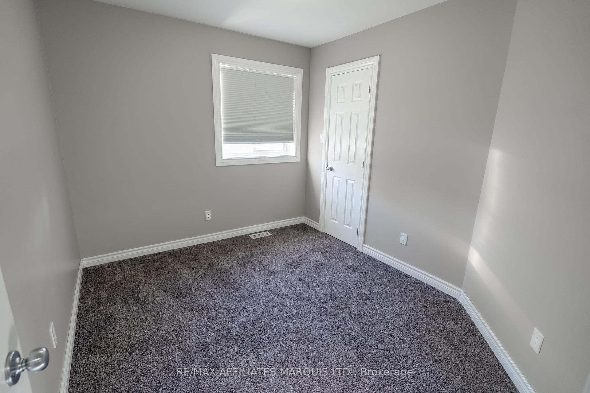 2302 Tollgate Road photo 10