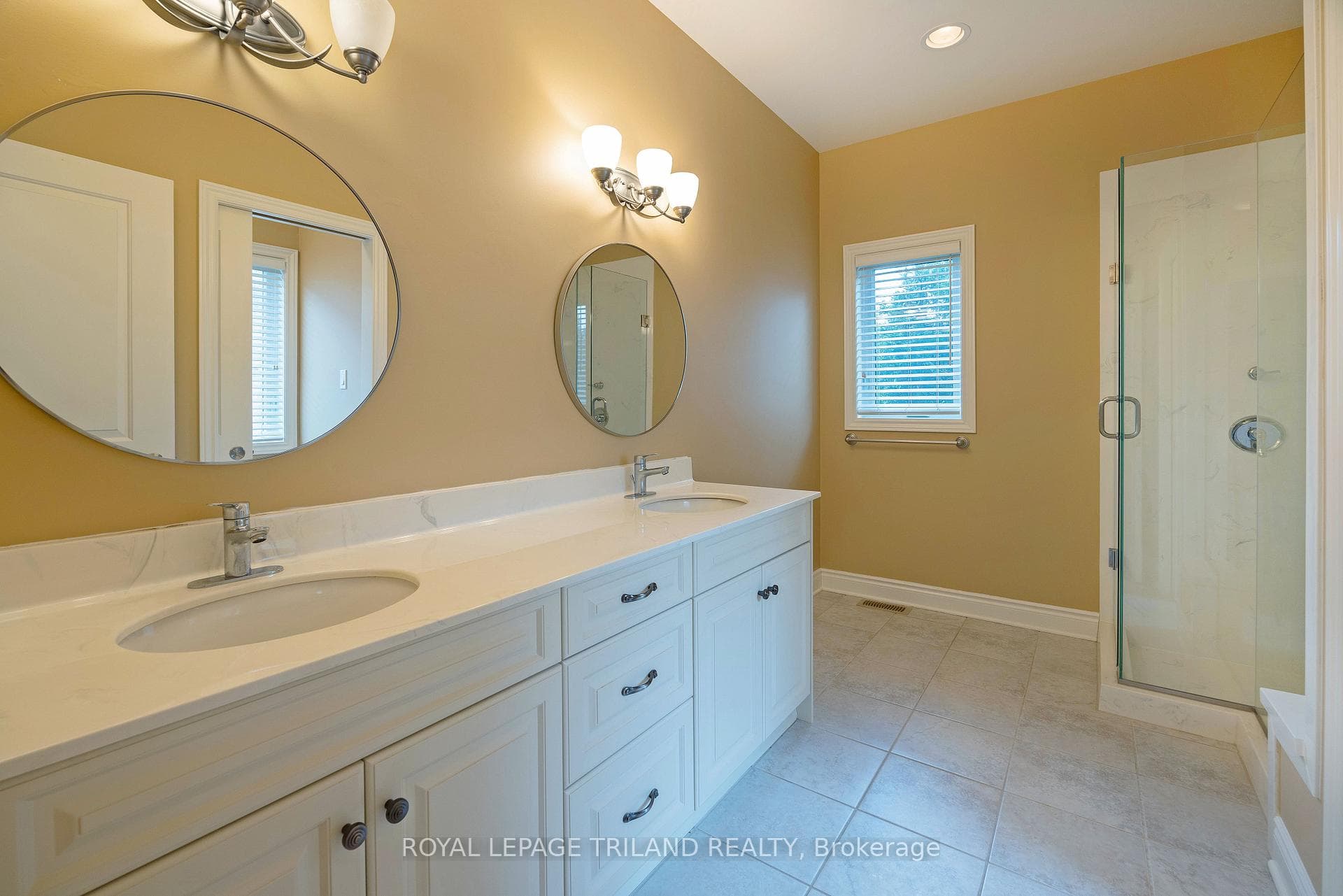 38 Riness Drive photo 16