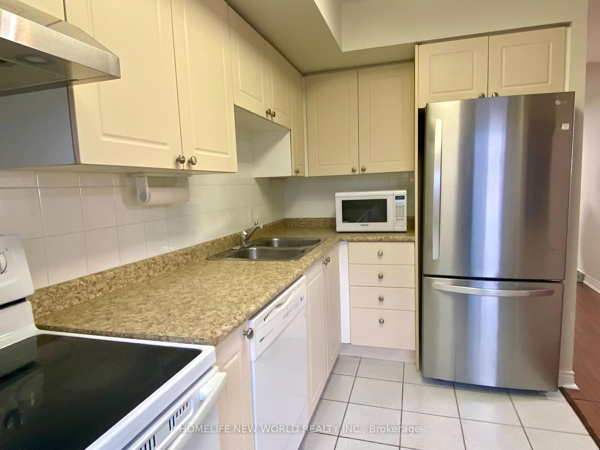 260 Doris Avenue Unit 502 photo 14