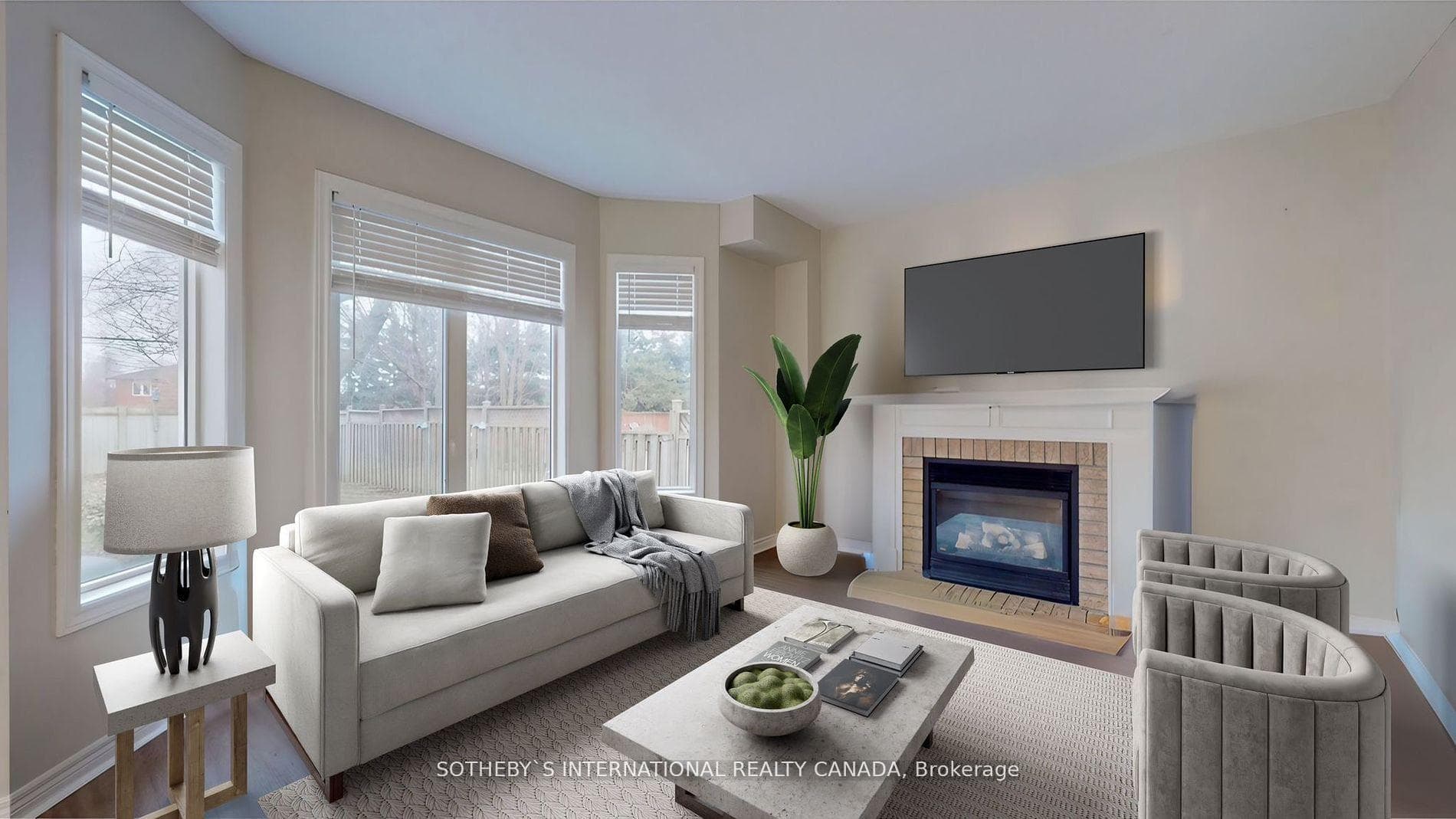 15 Bedell Crescent photo 5