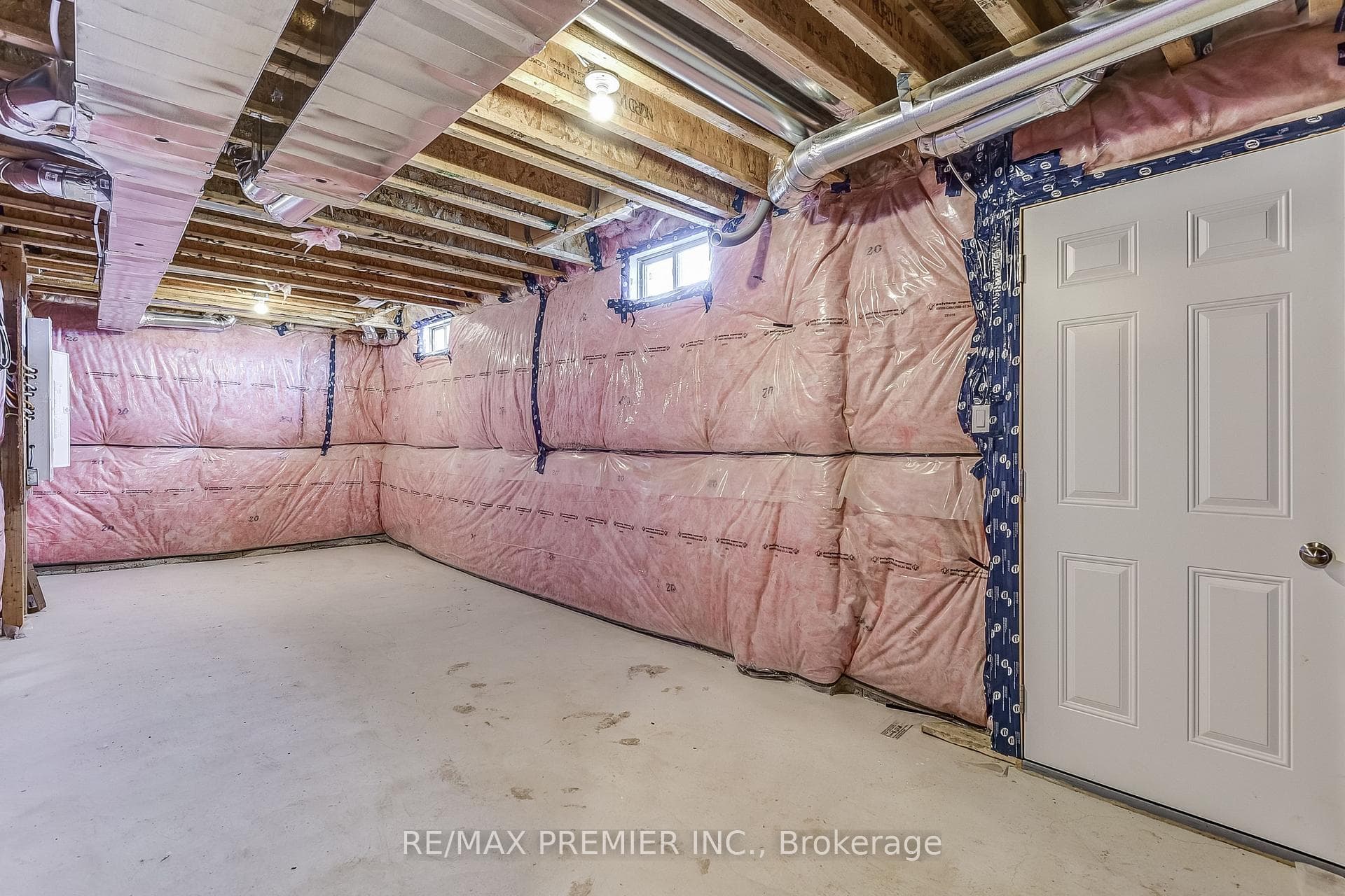 223 Yakefarm Boulevard photo 33