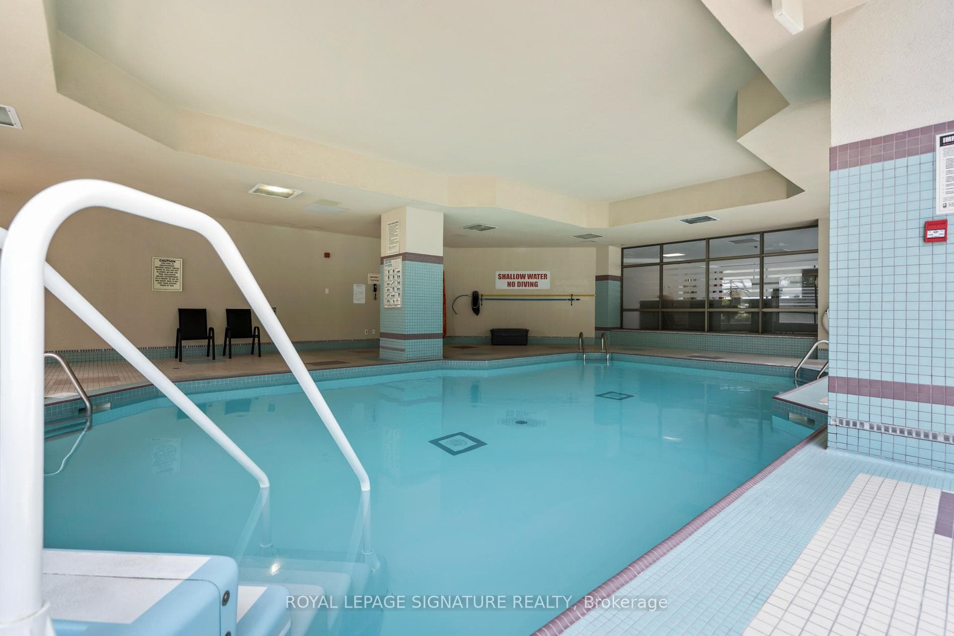 712 Rossland Road Unit 701 photo 26
