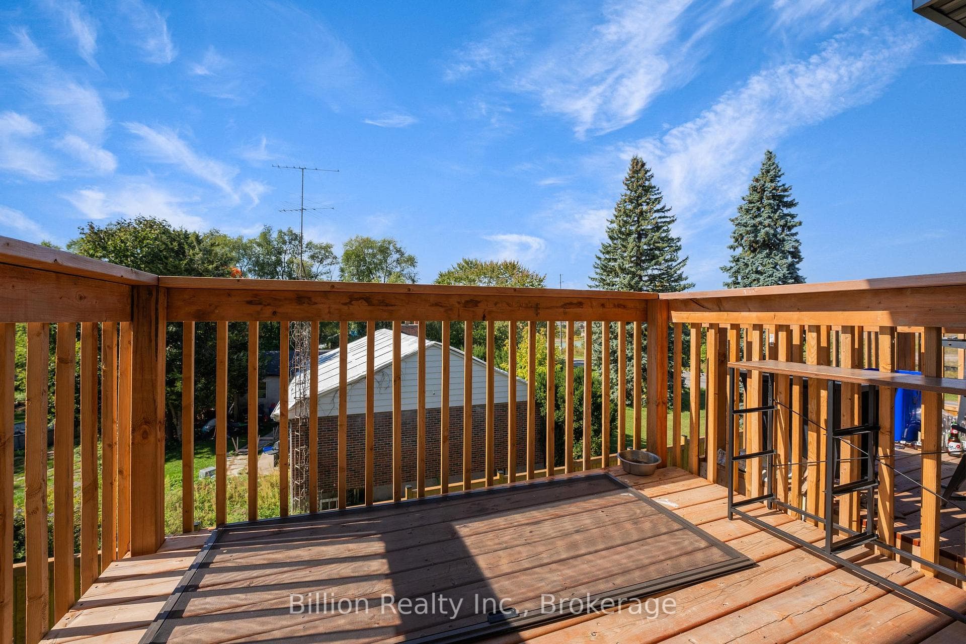 715 Heathrow Path photo 14
