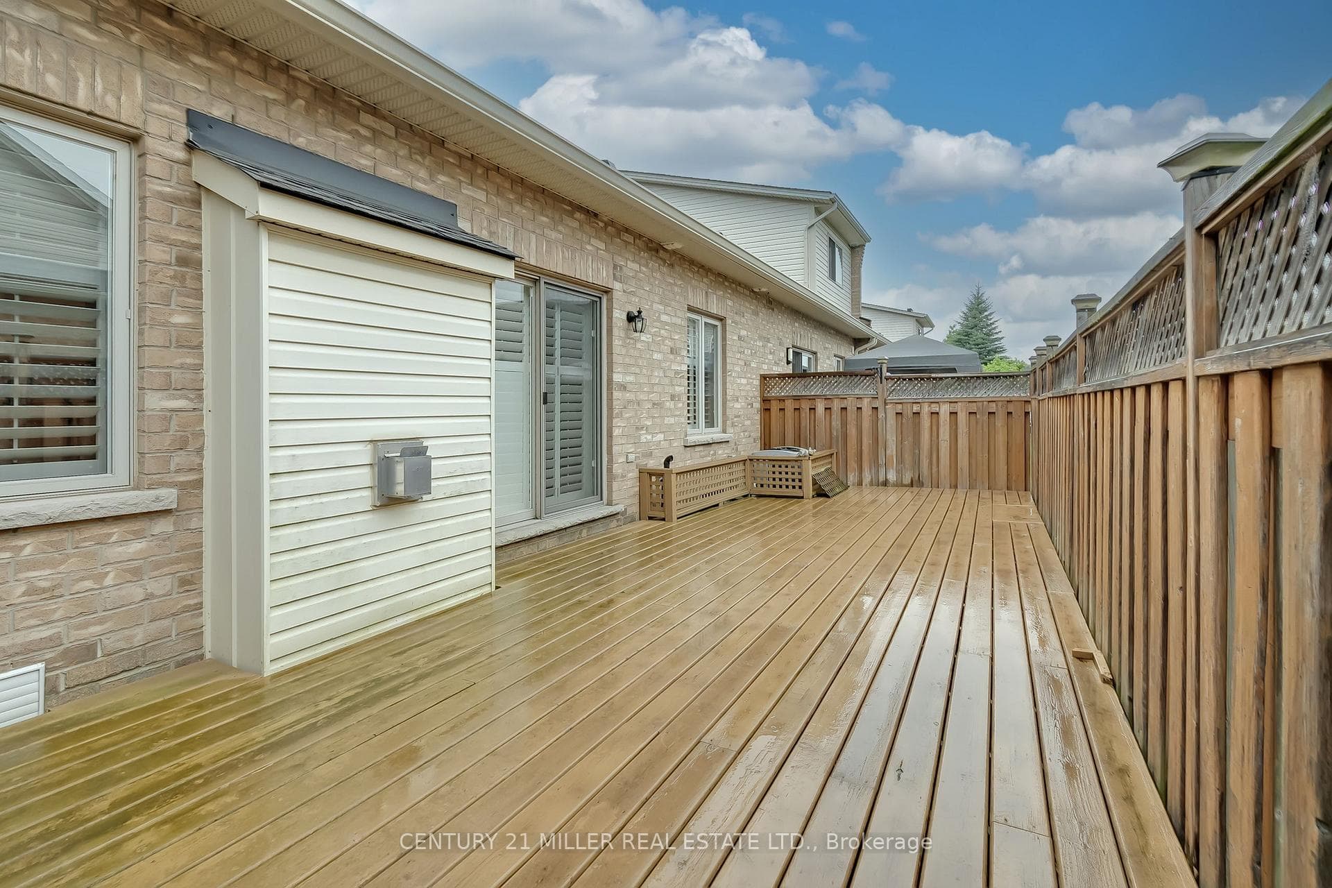81 Abbotsford Trail photo 20