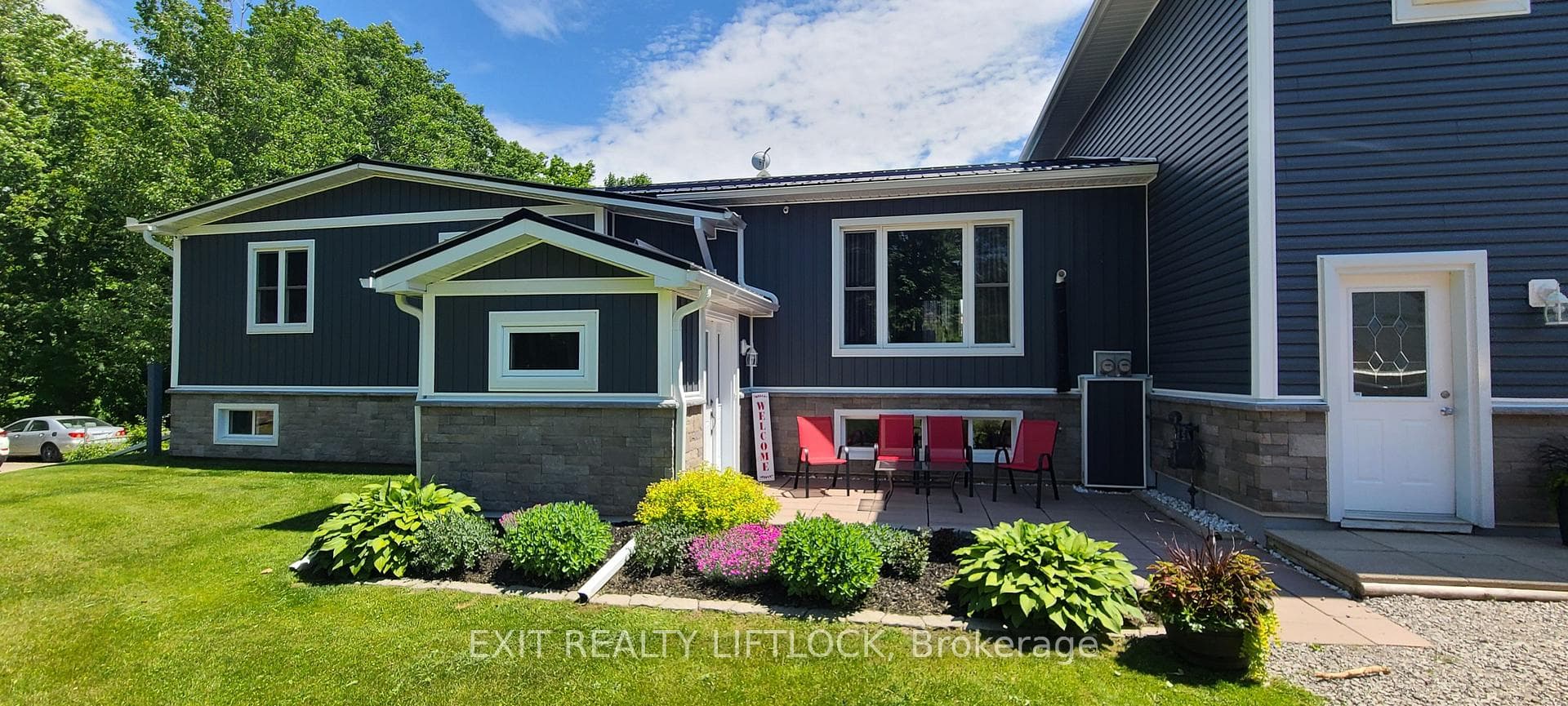 5137 Boundary Road photo 4