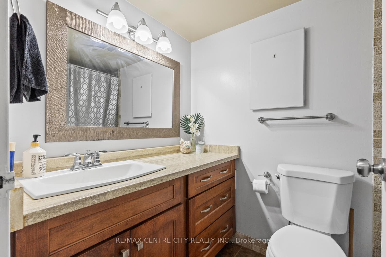 Main Bath