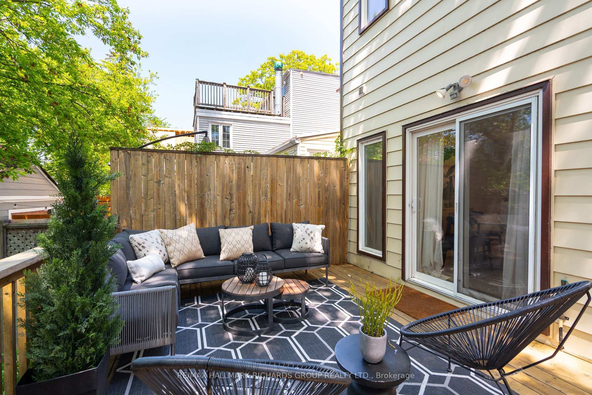 72 Waverley Road photo 24