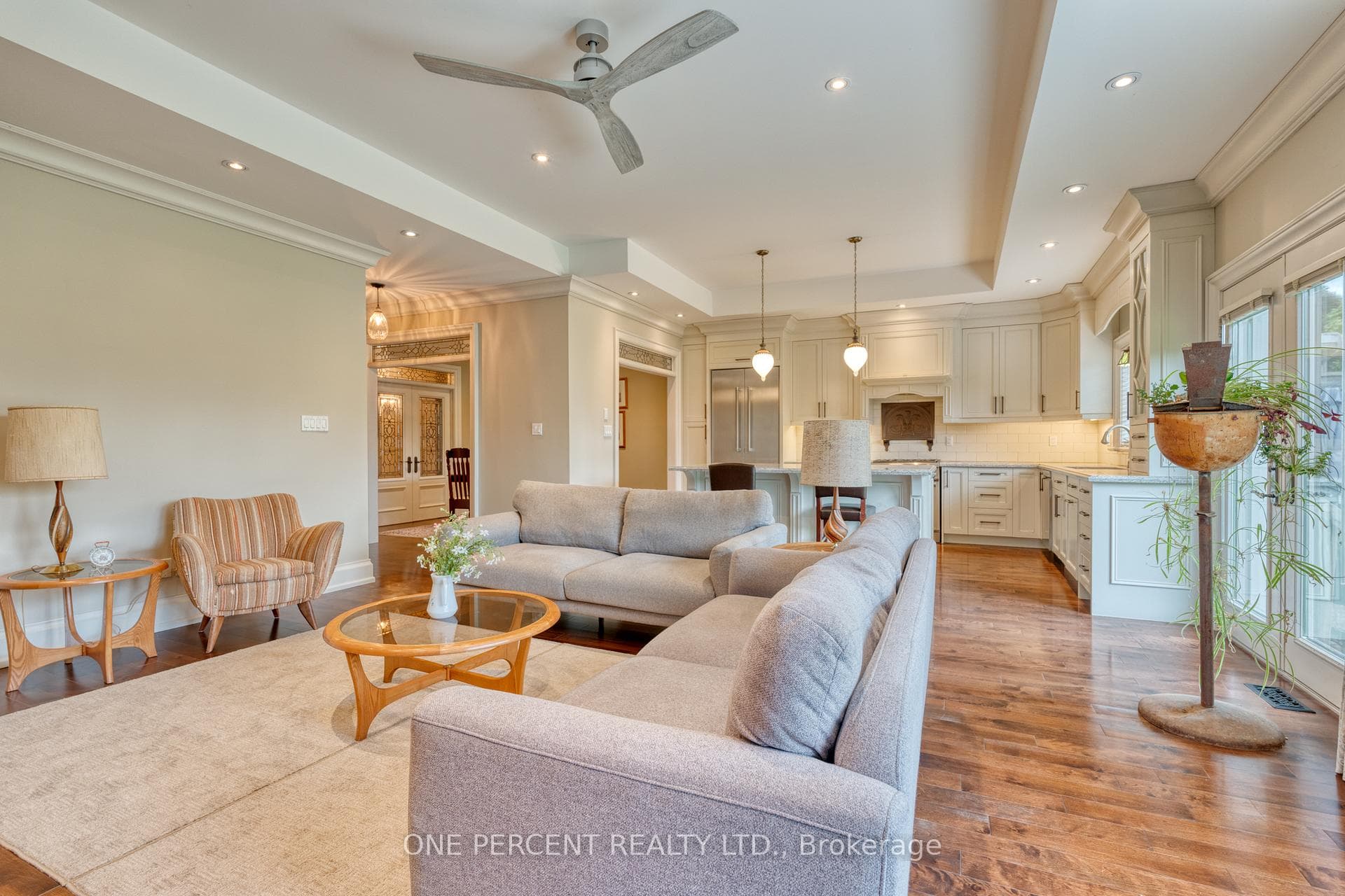 90 Pleasant Avenue photo 15