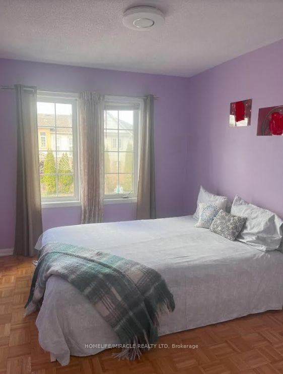 11 Robideau Place photo 10