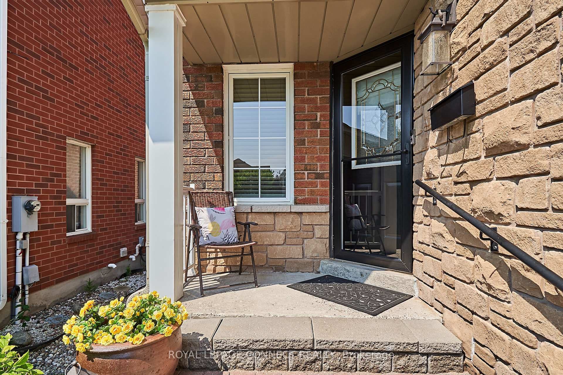 1734 Silver Maple Drive photo 3