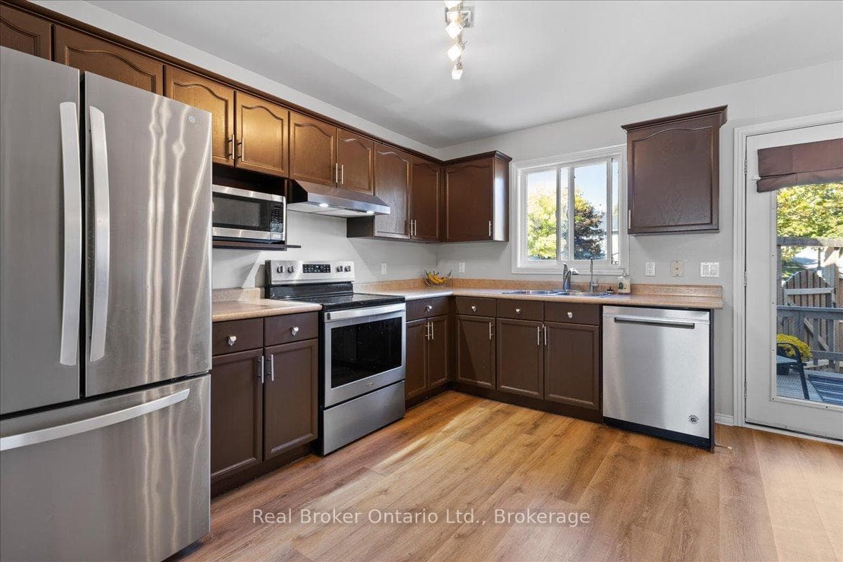 20 Southvale Road Unit 39 photo 6