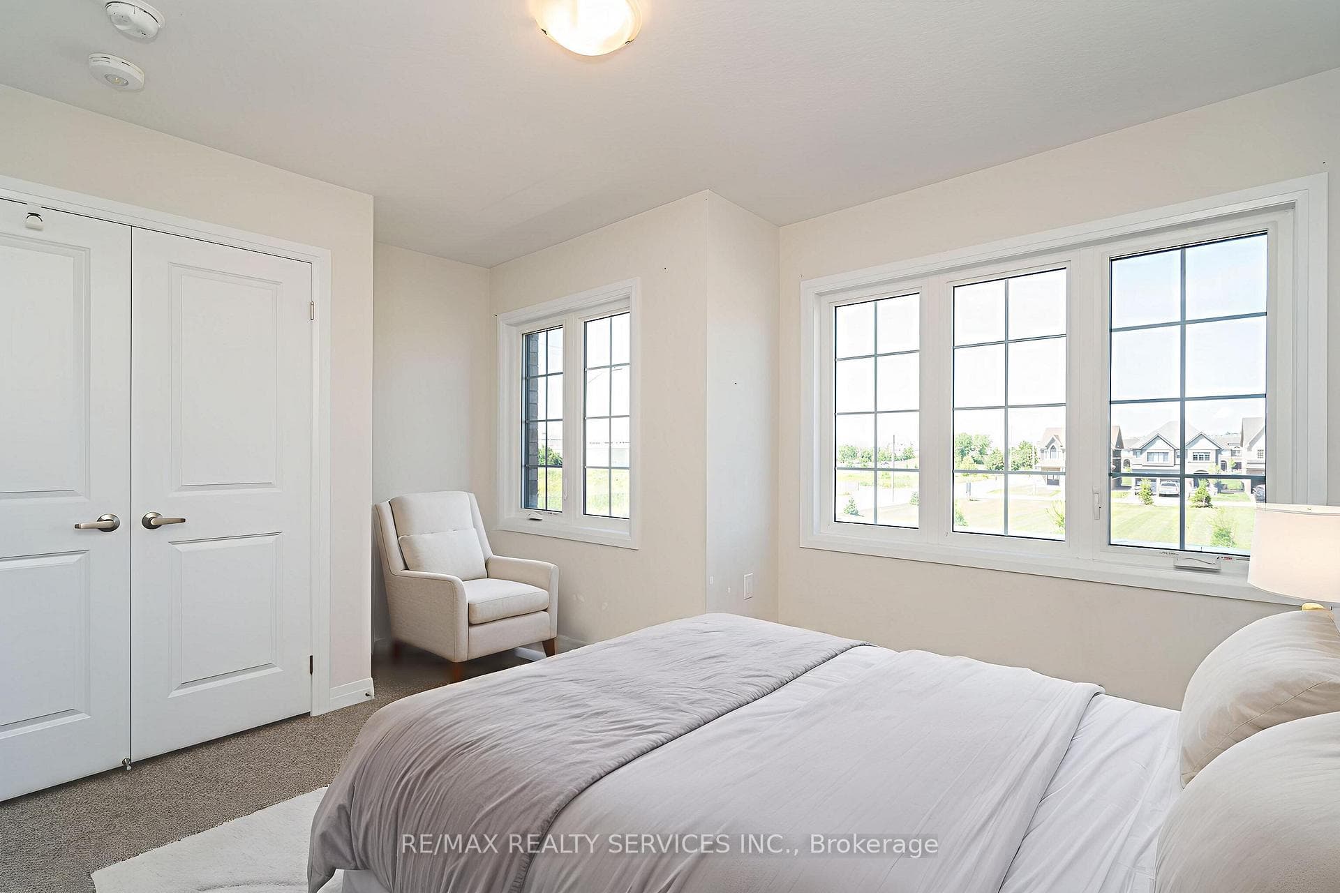 269 dingman Street photo 31