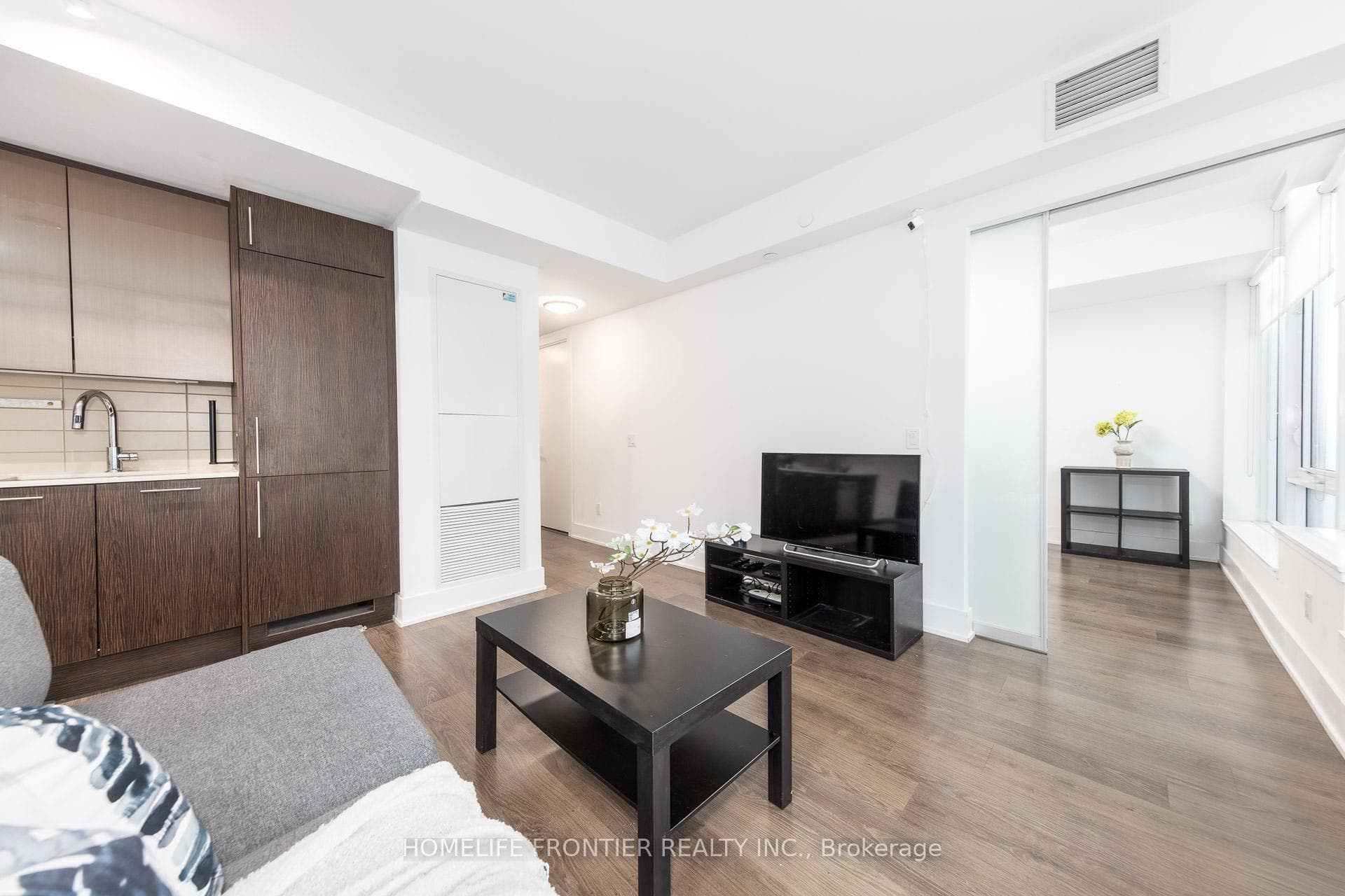 403 Church Street Unit 301 photo 8