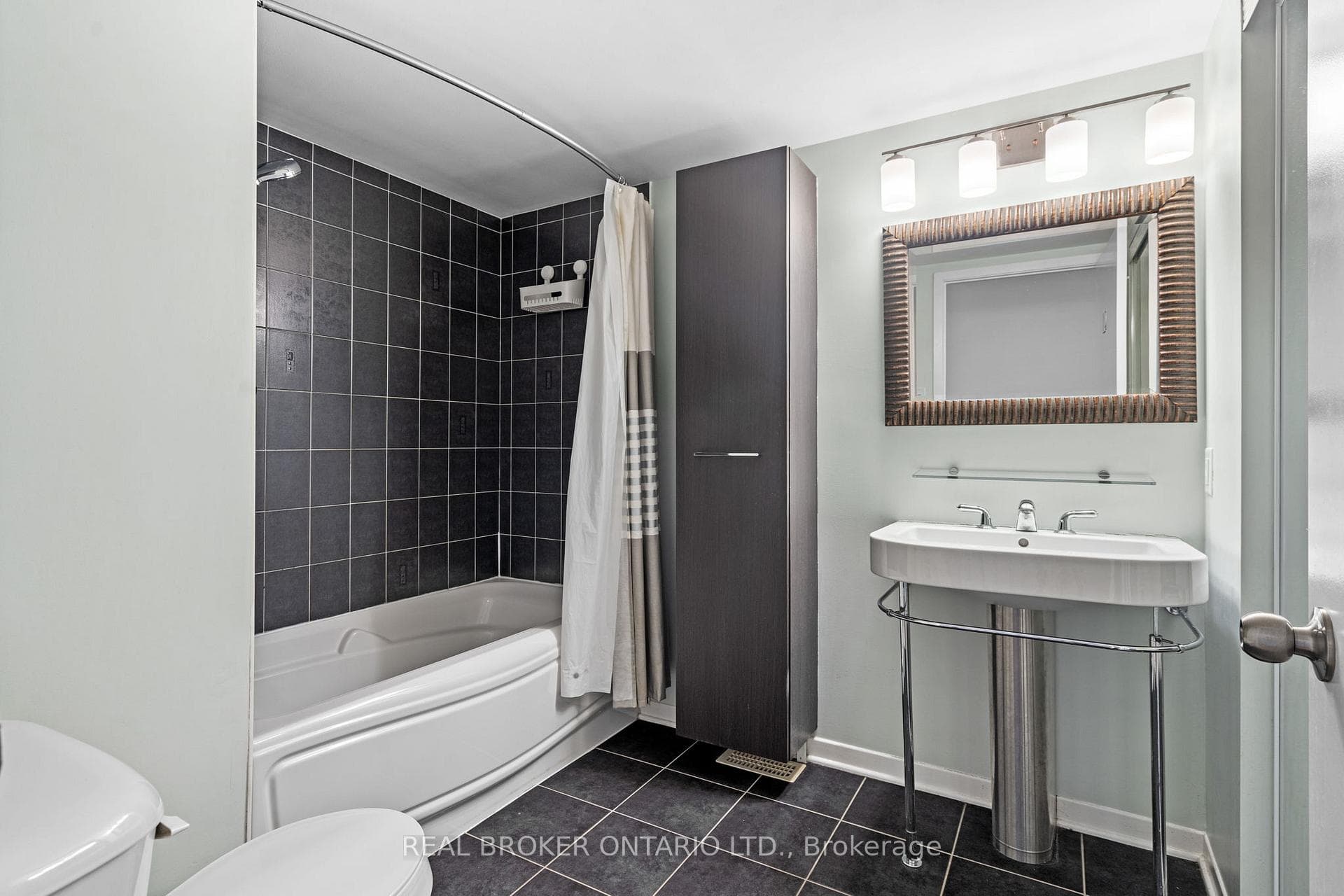 797 Montreal Road Unit 19 photo 16