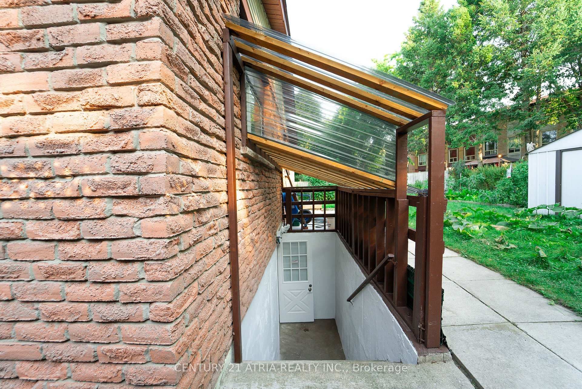 138 Fawcett Trail photo 27
