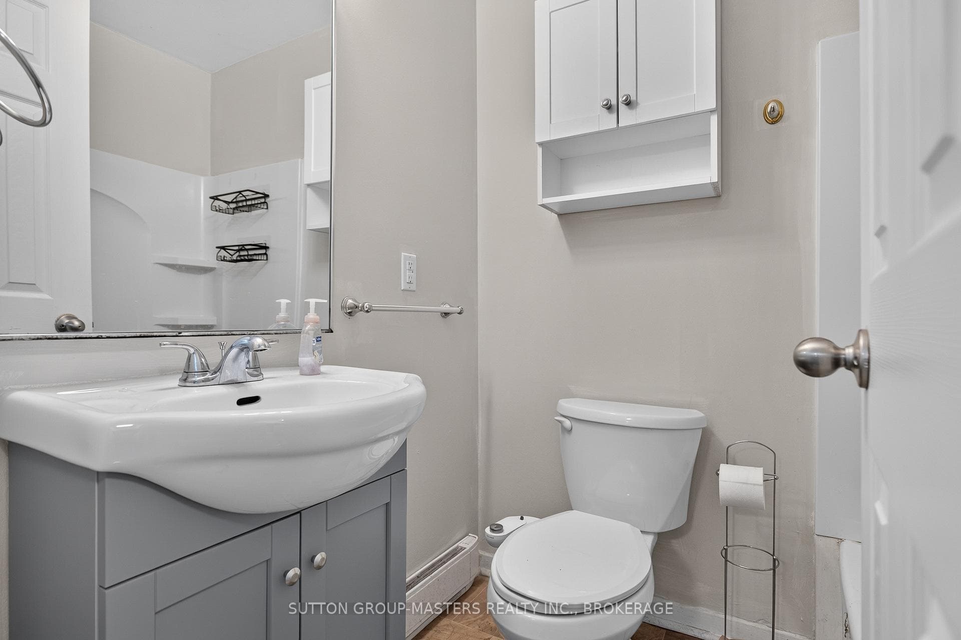 380 Barrie Street photo 13
