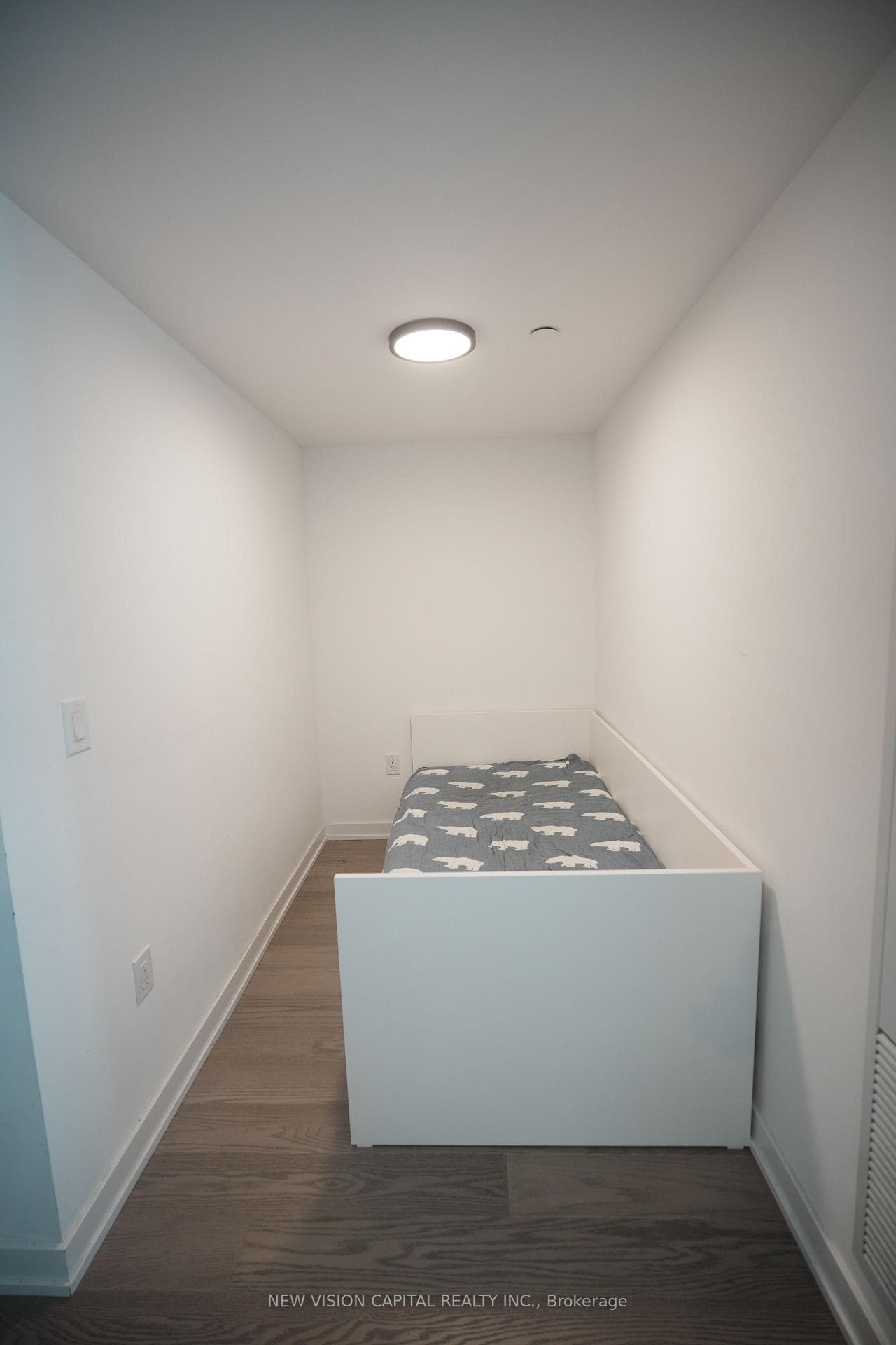 11 Wellesley Street Unit 1703 photo 10