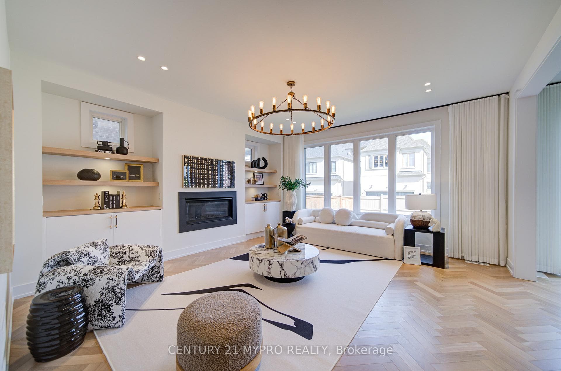 12 Vanderbergh Avenue photo 11