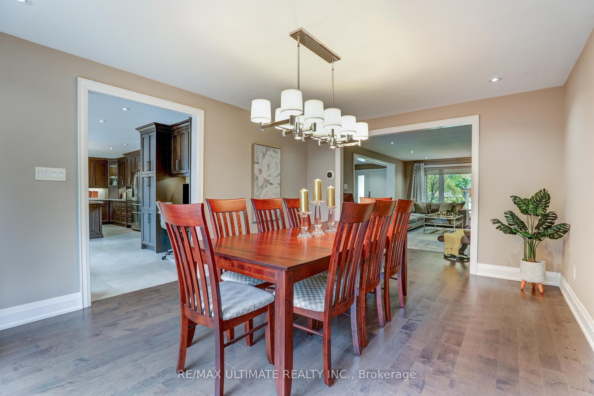 142 Abbeywood Trail photo 8