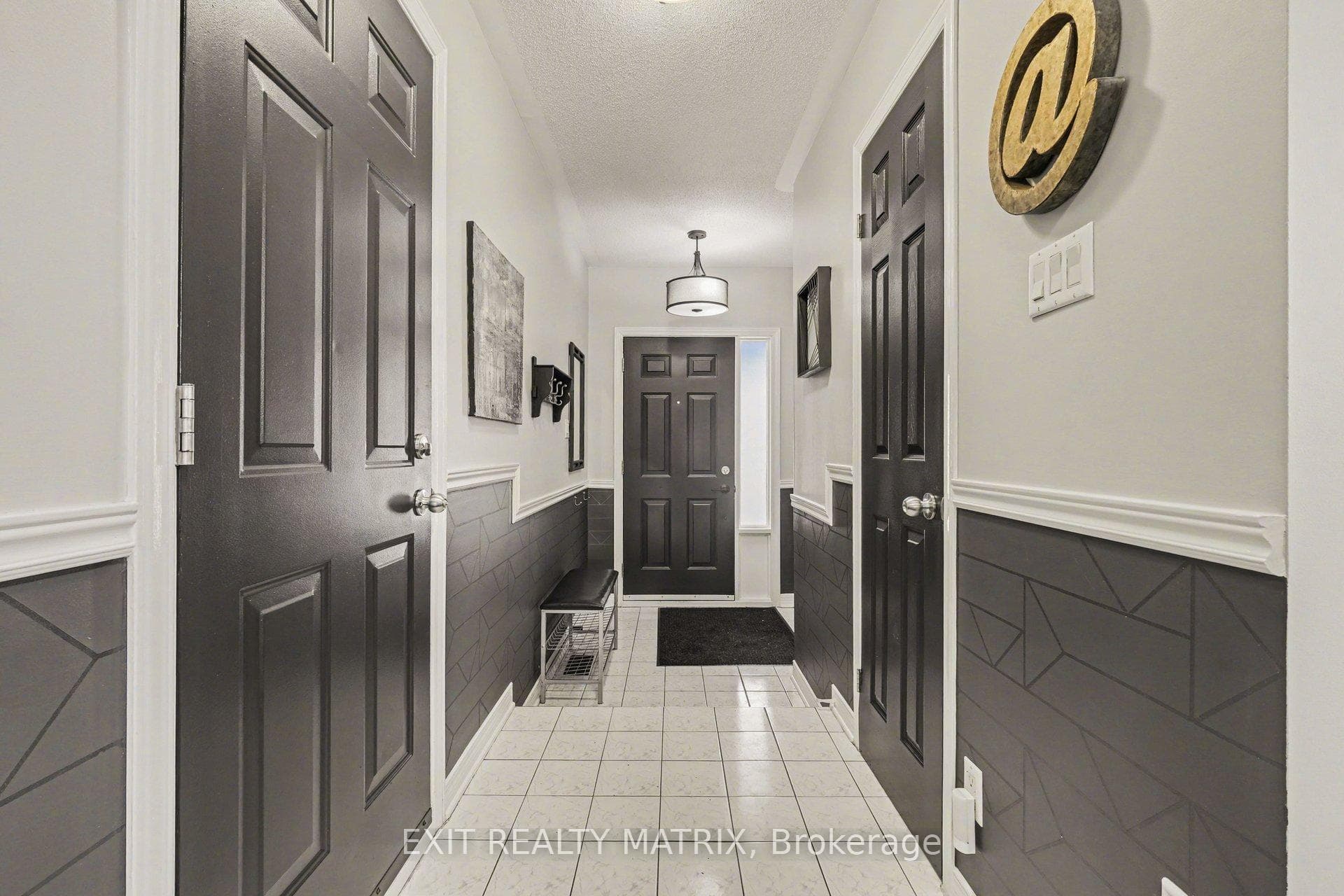 65 Locheland Crescent photo 4