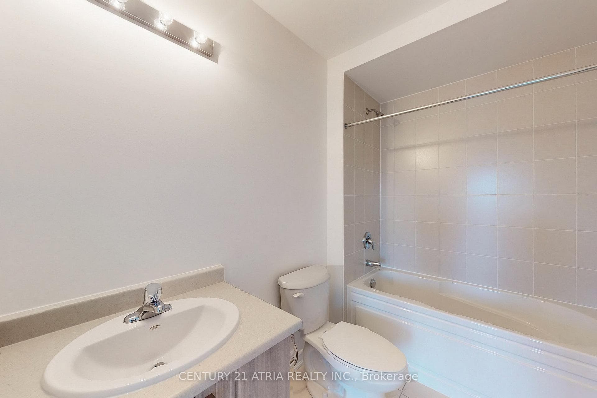 42 Ainslie Hill Crescent photo 29
