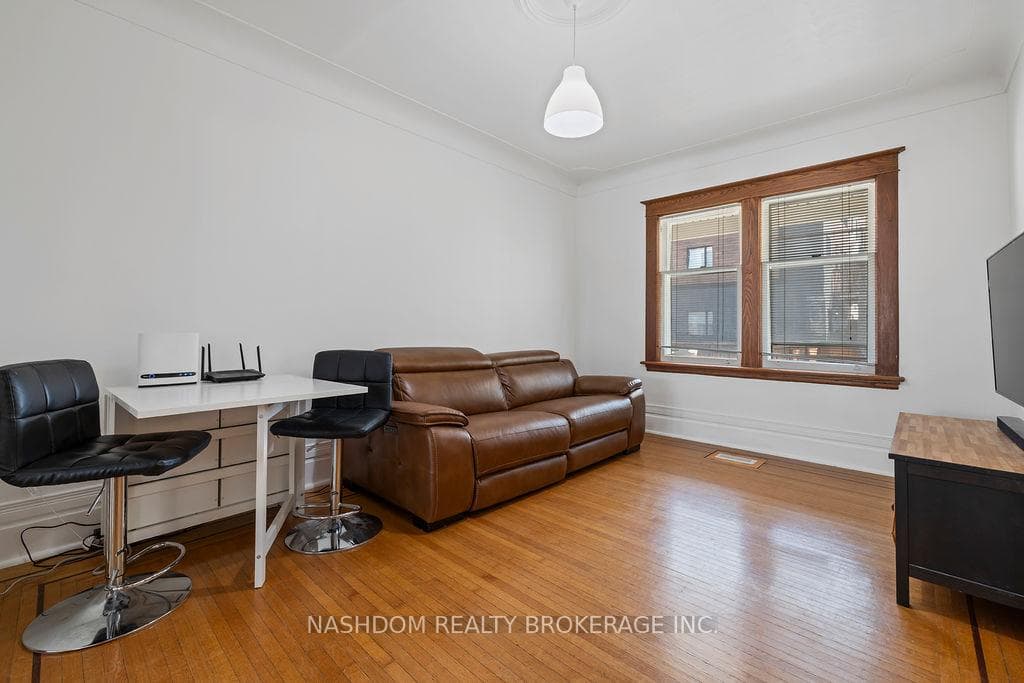 35 Gage Avenue Unit 1 photo 11