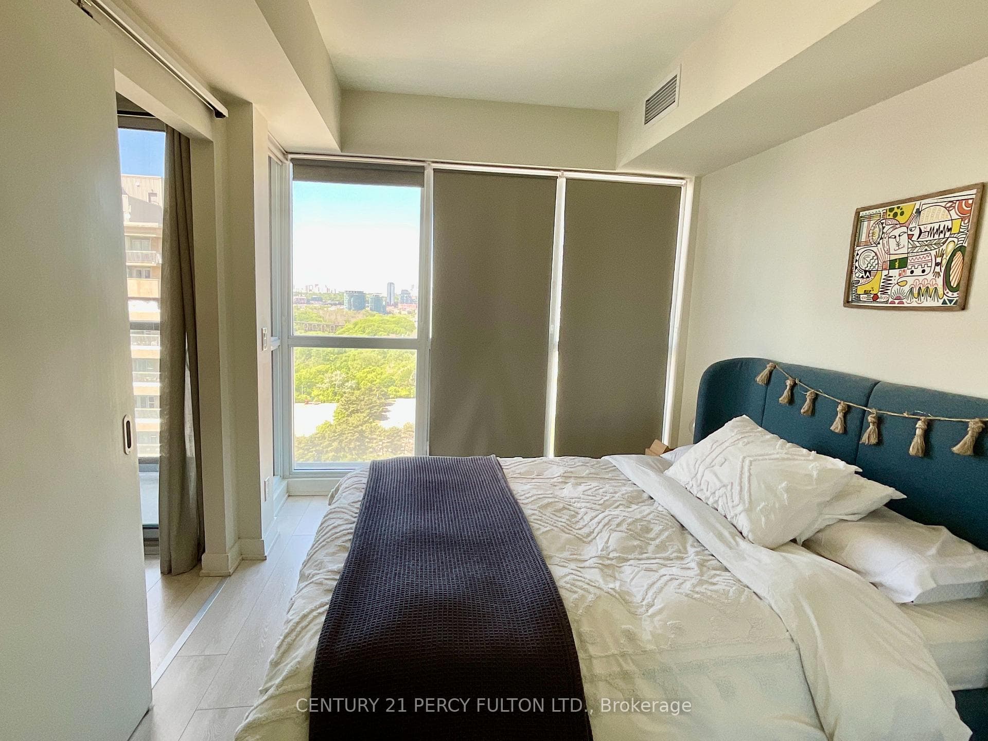 6 Sonic Way Unit 2101 photo 8