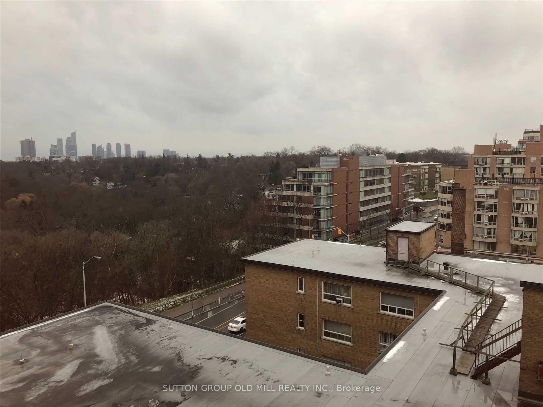 1990 Bloor Street Unit 701 photo 16