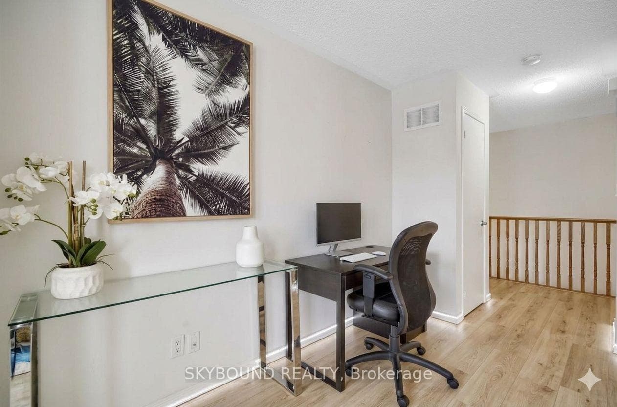 35 Sunrise Drive photo 8