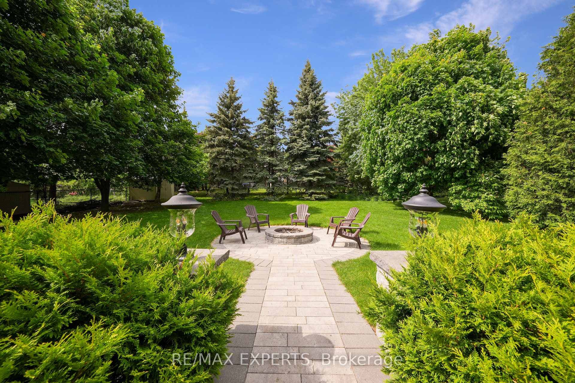 82 Athabasca Drive photo 38