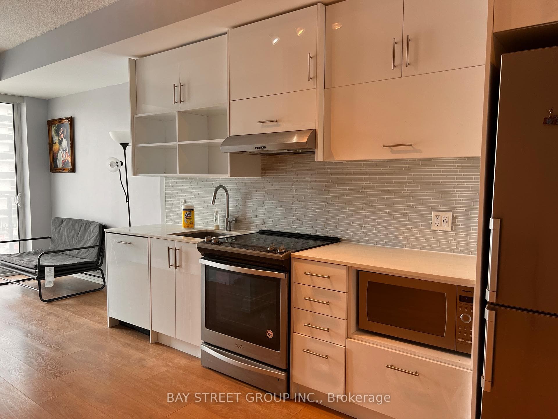 128 Fairview Mall Drive Unit 306 photo 4