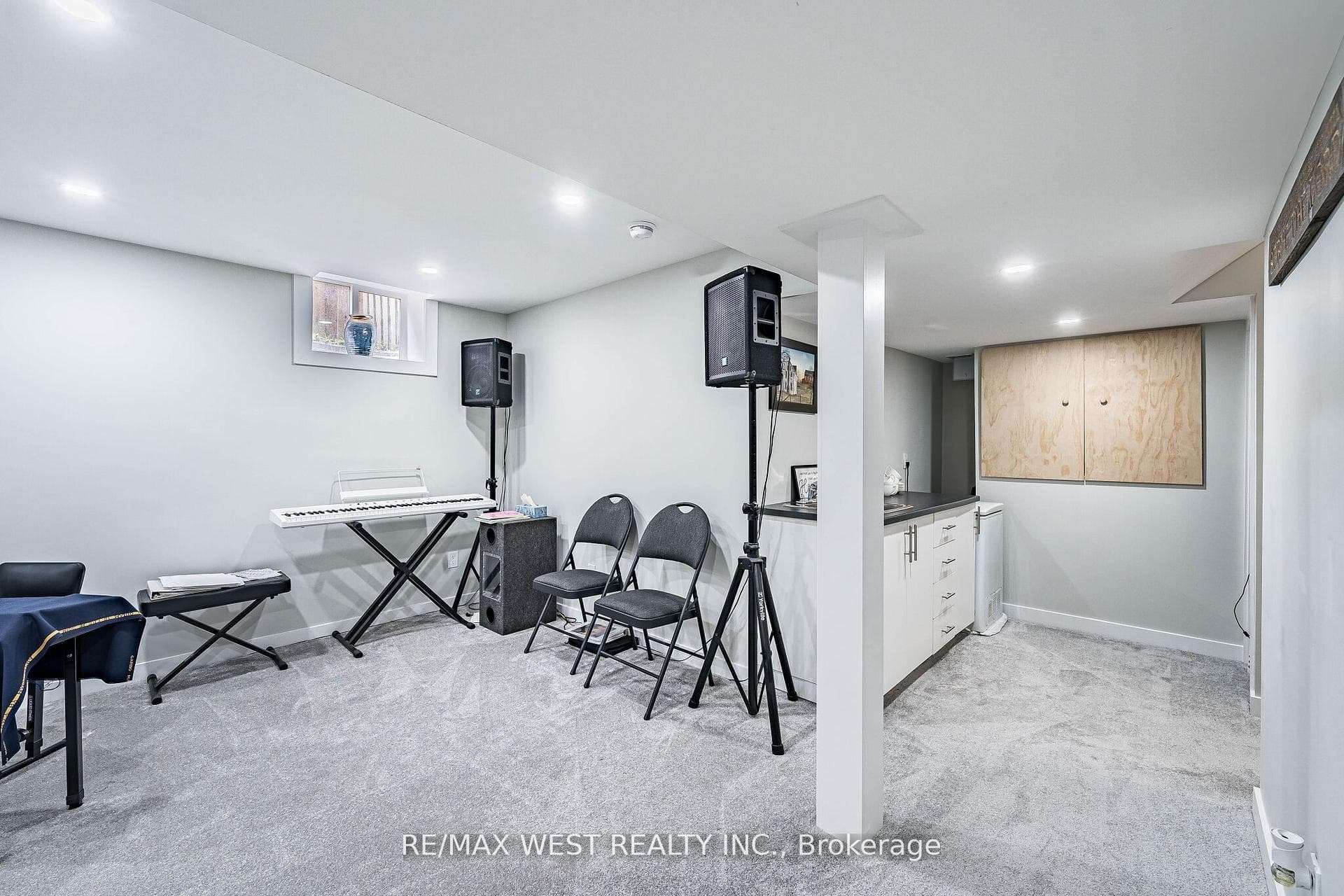 5 Moir Crescent photo 38