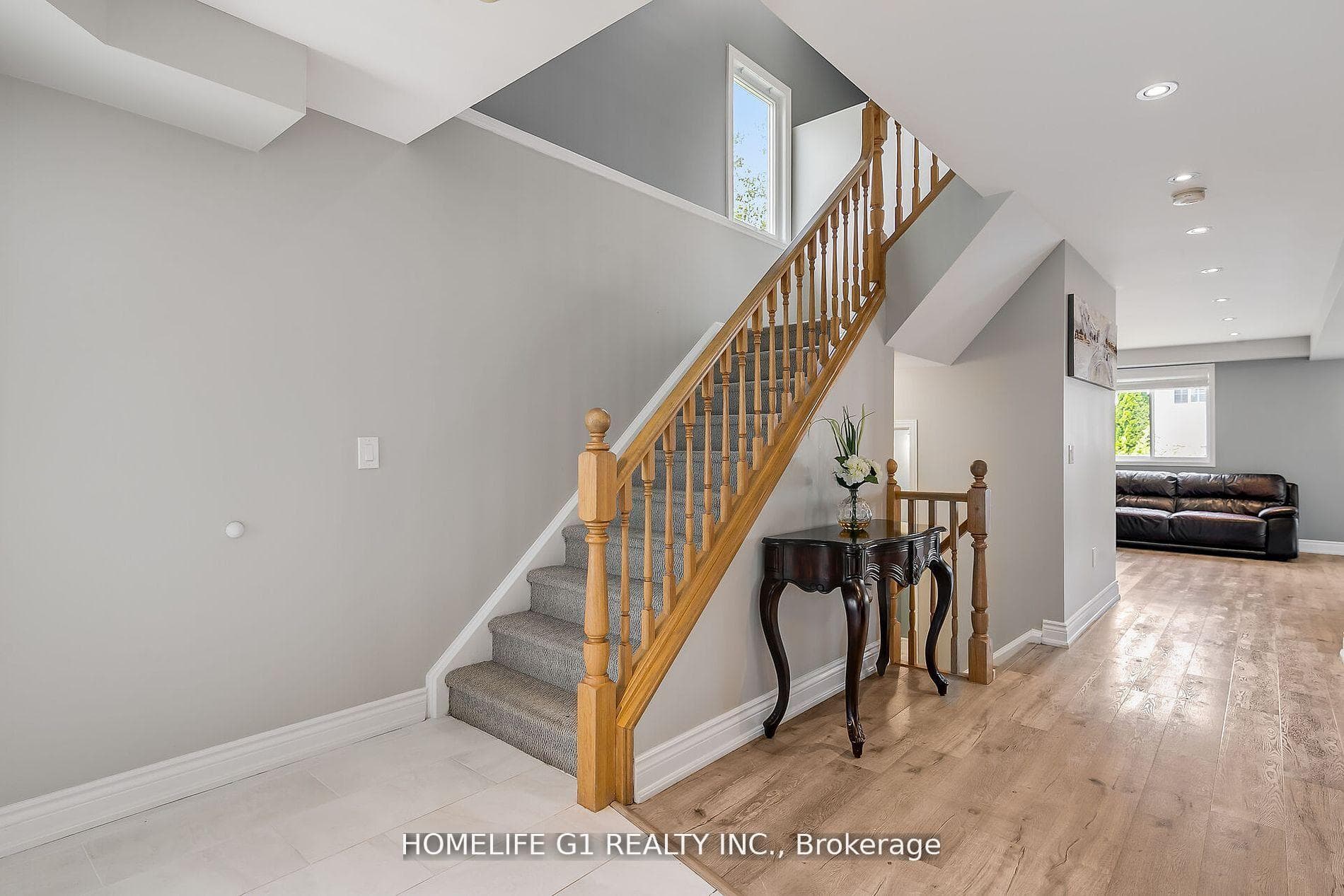 5 Chateau Crescent photo 19