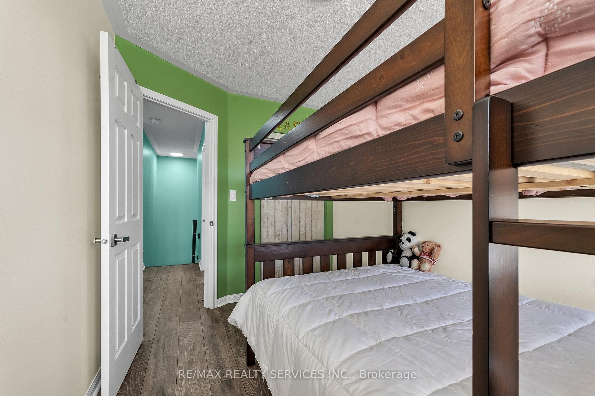 1164 Barnard Drive photo 28