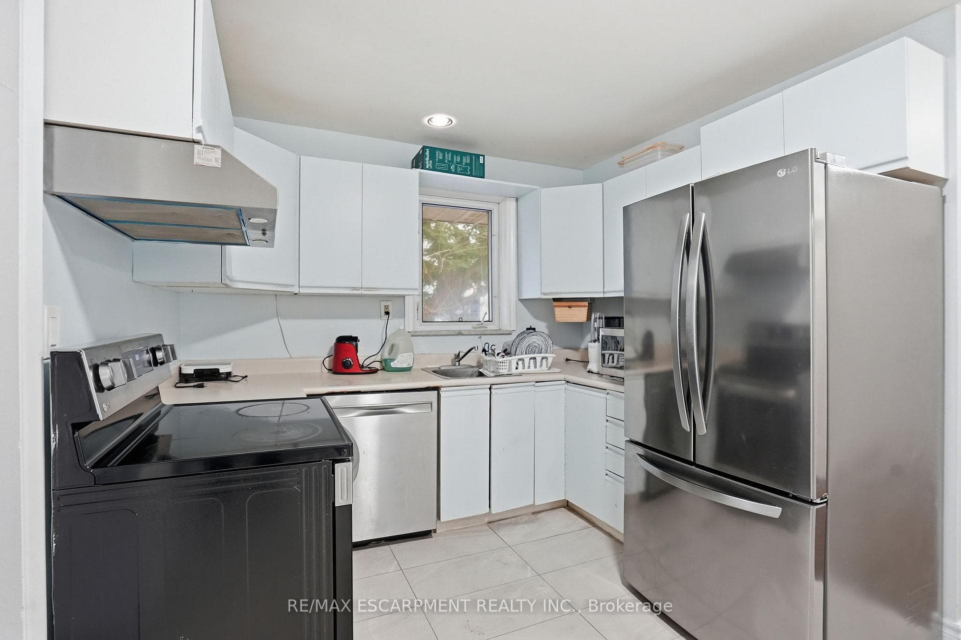 1643 Glenburnie Road photo 12