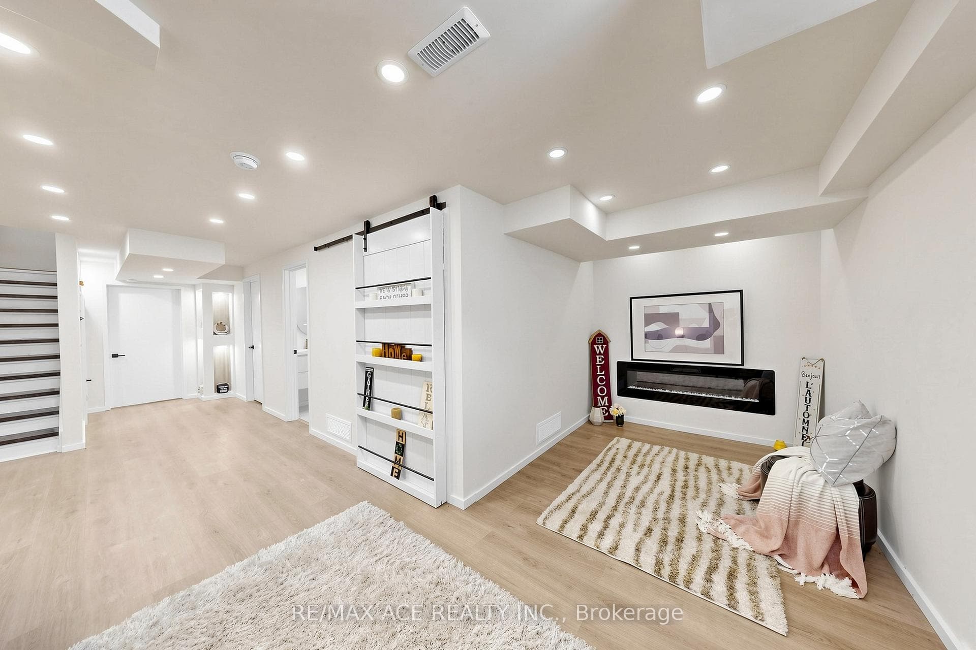 368 Elyse Court photo 38