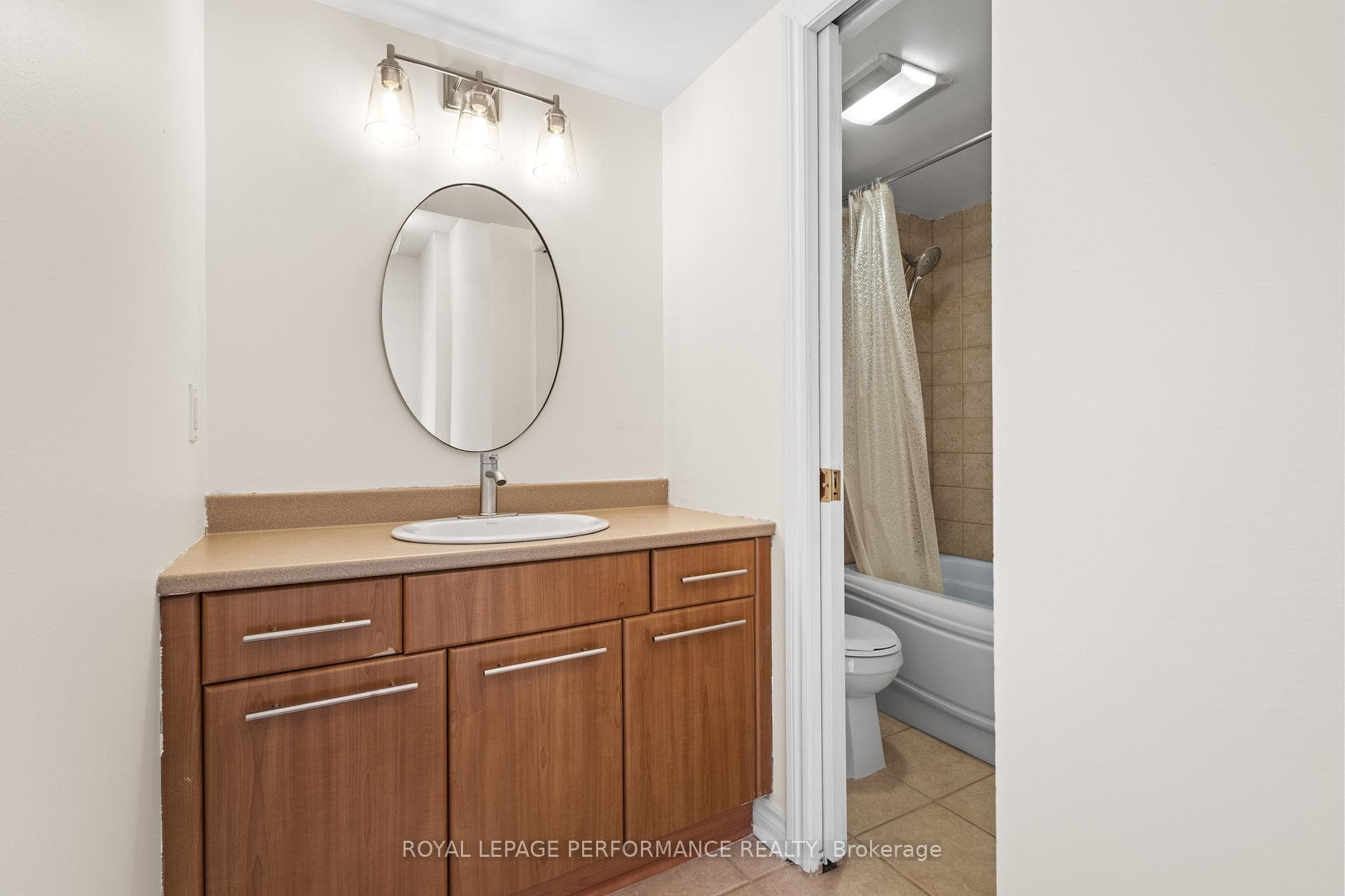 225 Alvin Road Unit 609 photo 27