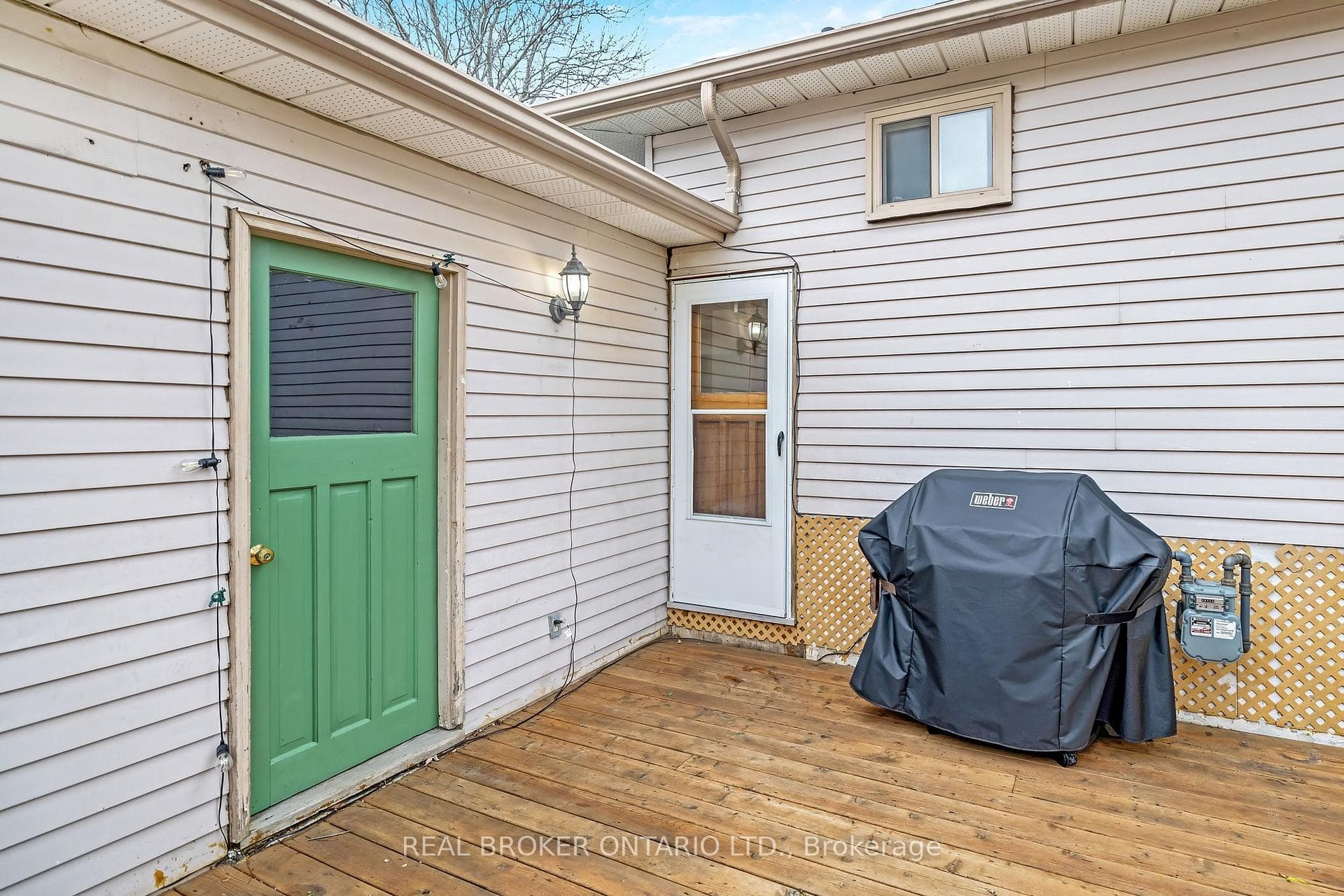 752 Mackenzie Drive photo 37