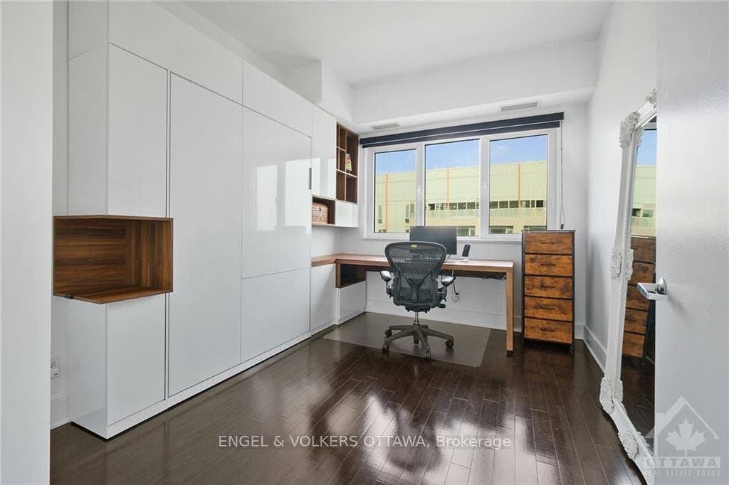200 RIDEAU Street Unit 2401 photo 14