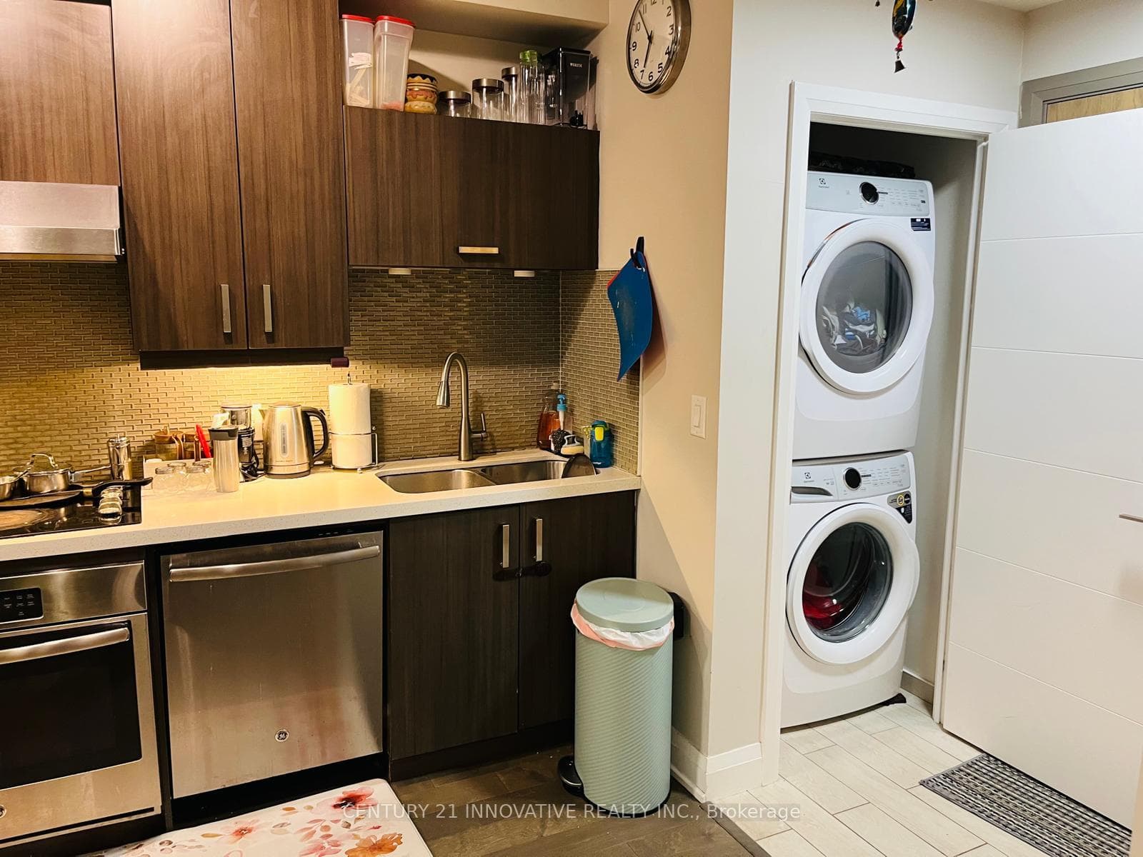 18 Uptown Drive Unit 109 photo 7