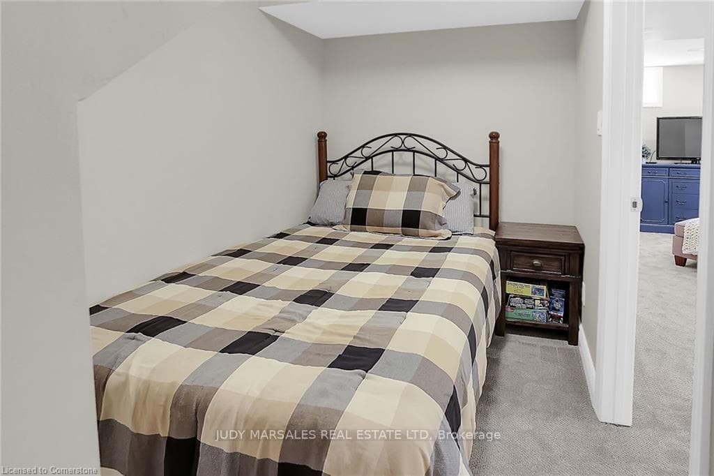 24 Linington Trail photo 35