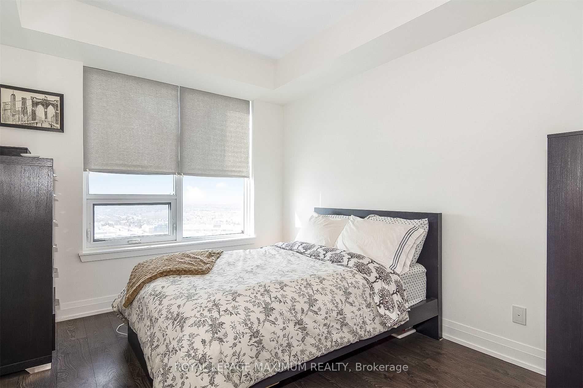 3700 Highway 7 Road Unit 2007 photo 13