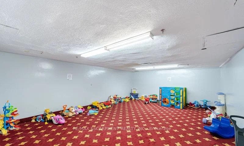 2 VALHALLA INN Road Unit 308C photo 42
