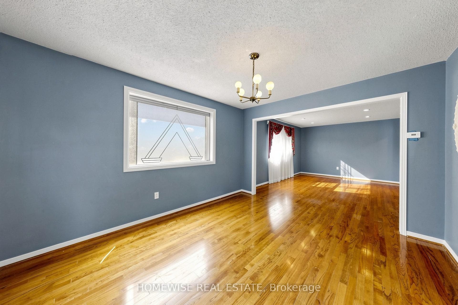 11 Briarcliffe Crescent photo 3