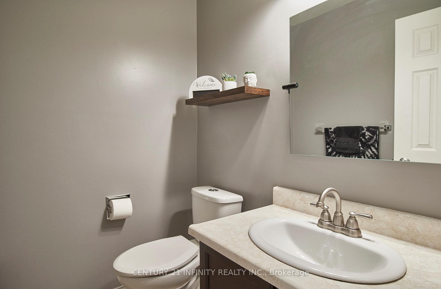 15 Lofthouse Drive photo 14