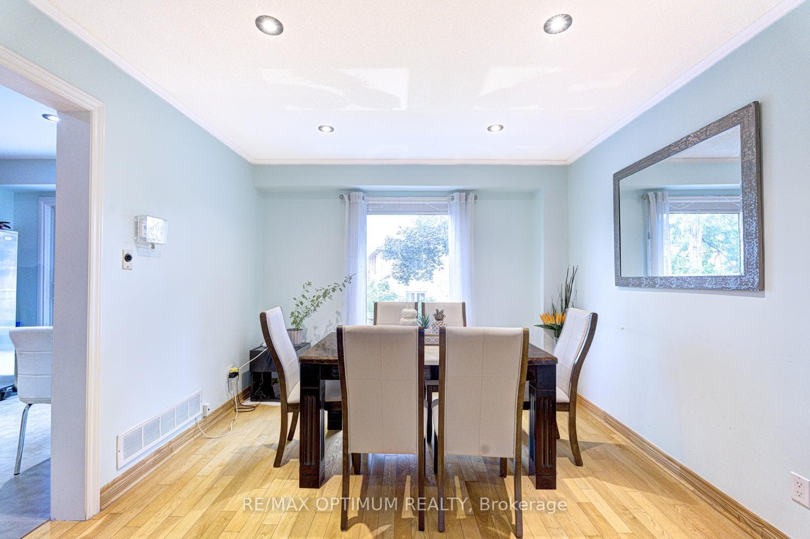 28 Stalbridge Avenue photo 12